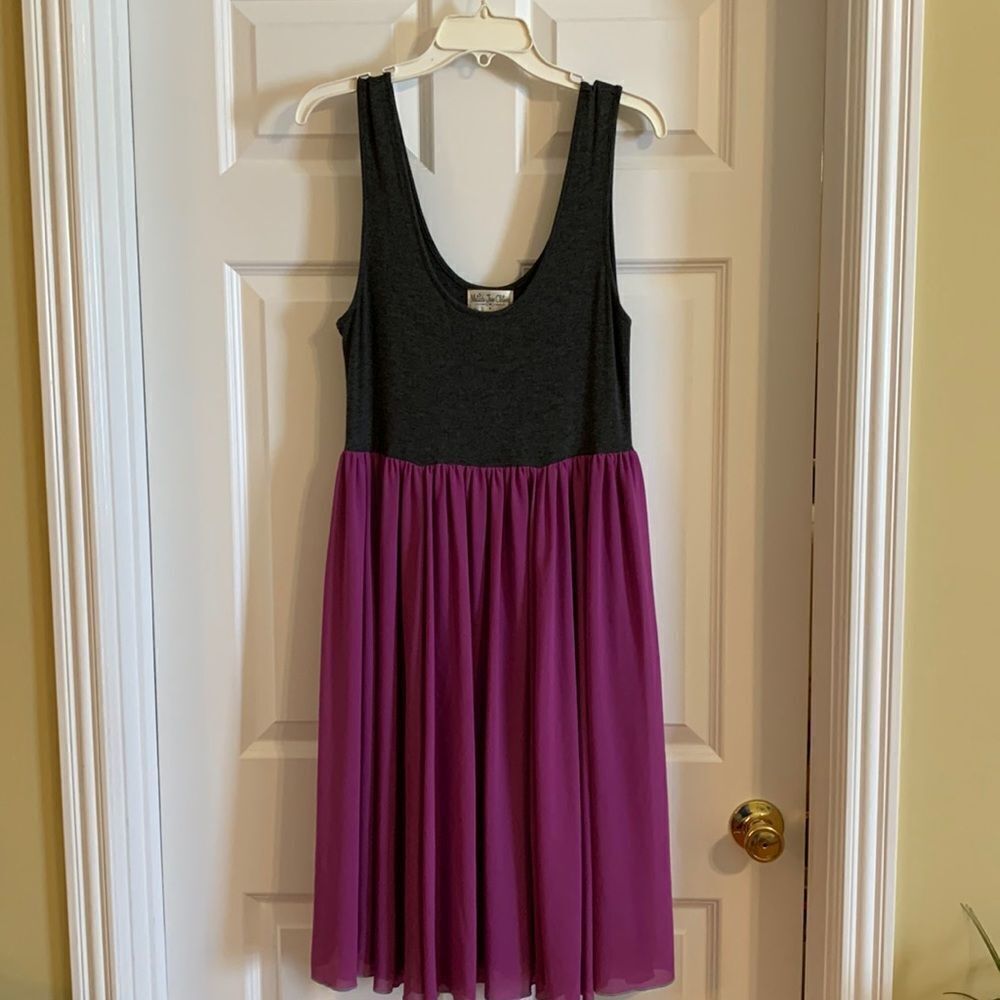 Matilda Jane Size Medium tank sleeveless dress In excellent used condition
